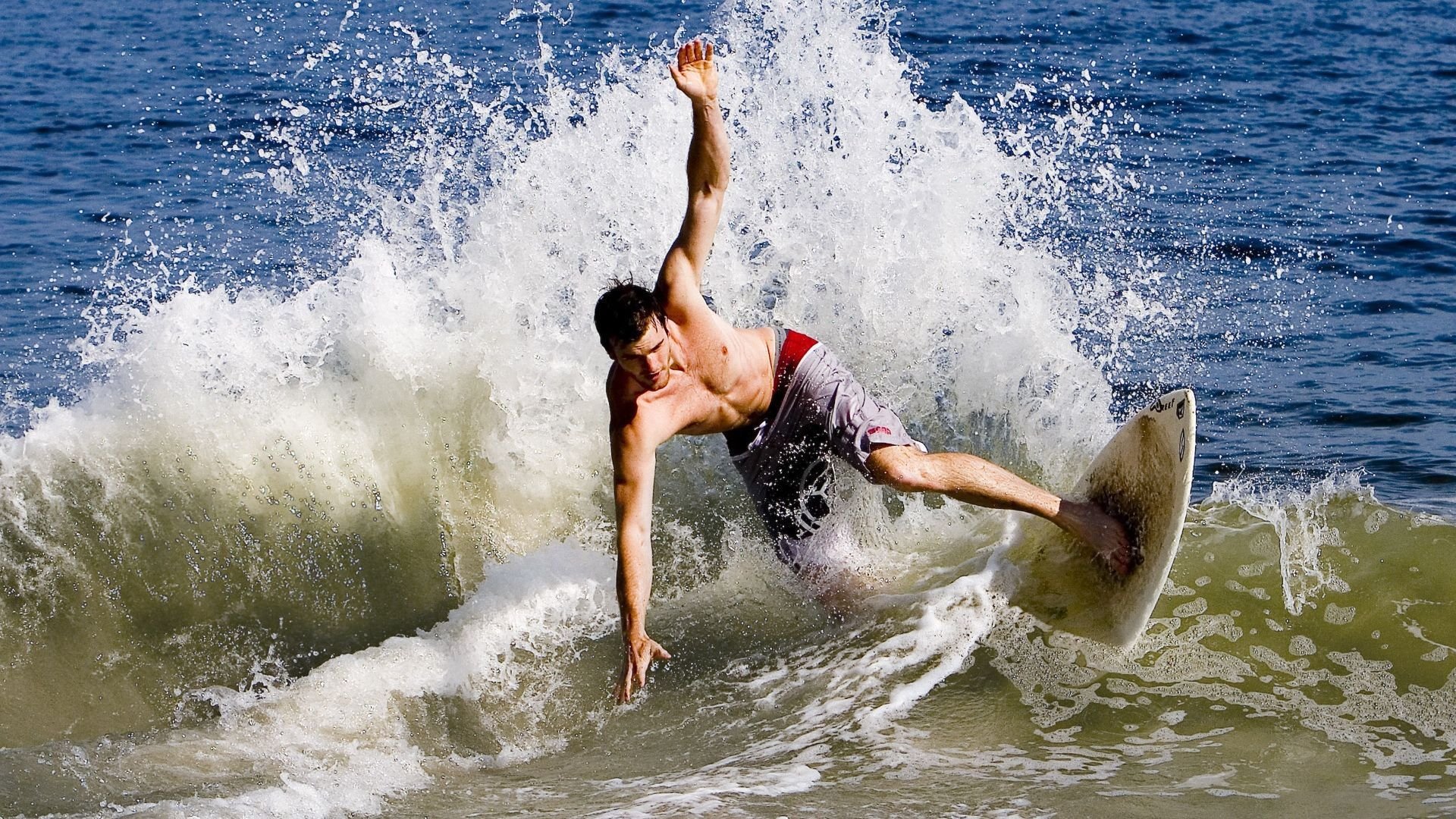 勇士队开启新一轮冲刺,誓夺联盟王座,勇士队2022年